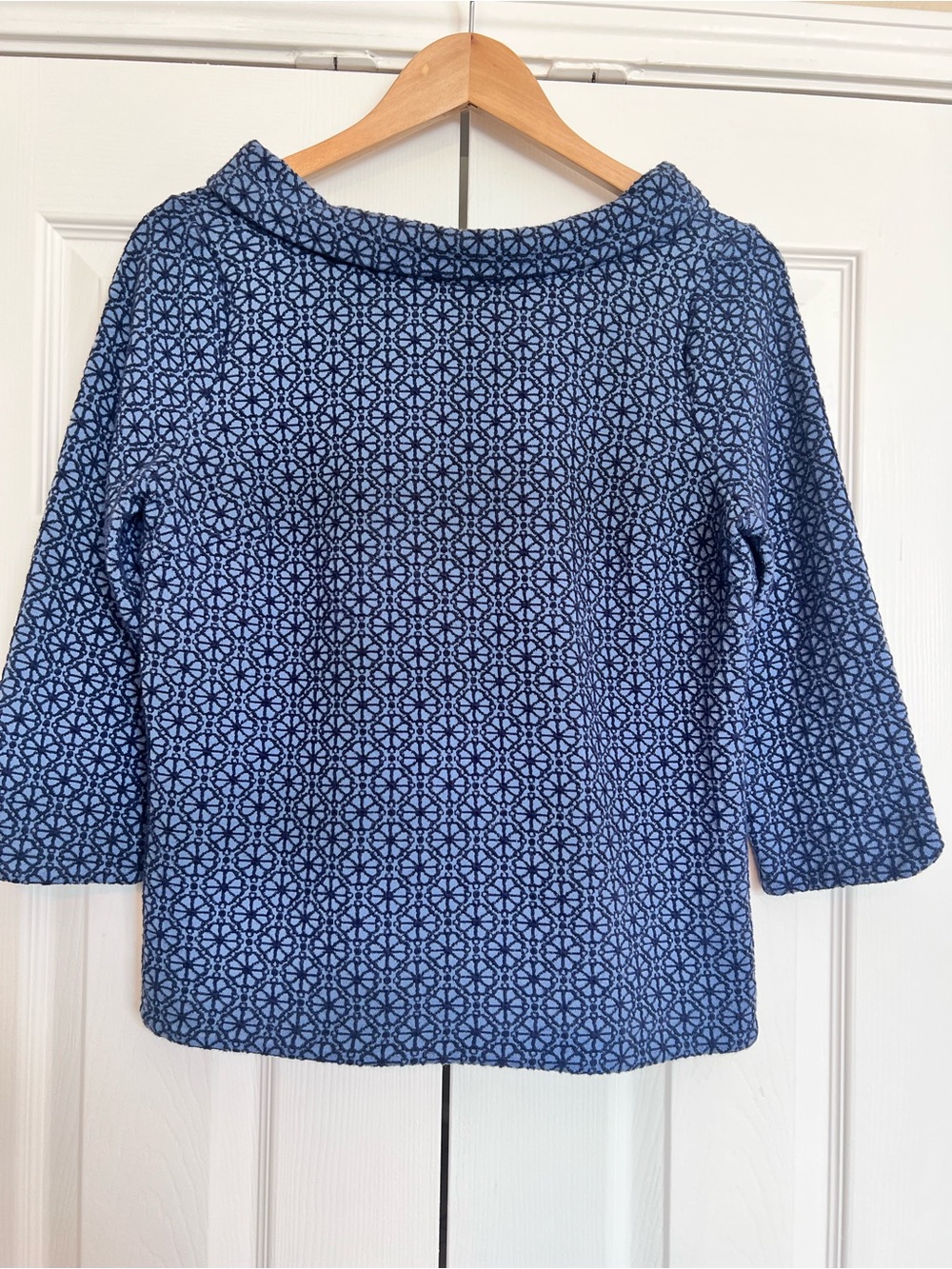 Boden Blue Patterned ‘Ottoman’ Neck Top sz 8